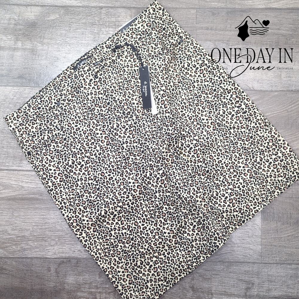 d.jeans Leopard Print Skirt Size 14